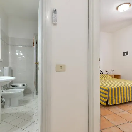 Aparthotel Le Mimose 3*