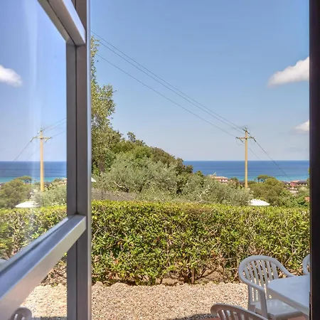 מלון דירות Le Mimose 3*