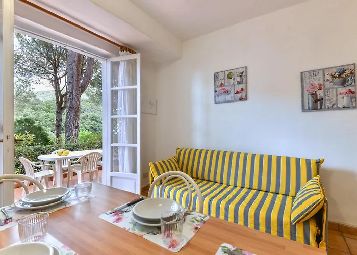 Le Mimose 아파트호텔 프로키오