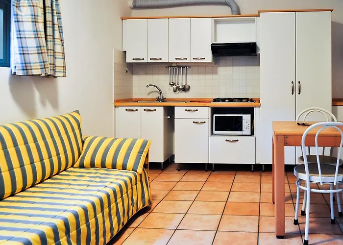 Le Mimose 아파트호텔 프로키오